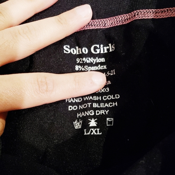 NWOT Soho Girls Love Stretch Leggings - Picture 3 of 4